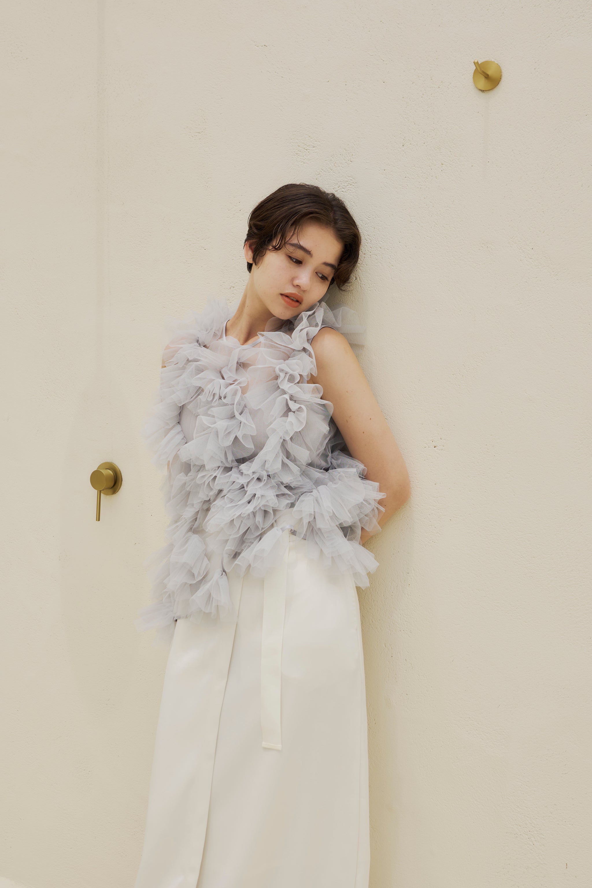 予約商品 8月下旬～】asymmetry tulle tops – NOTRE émor